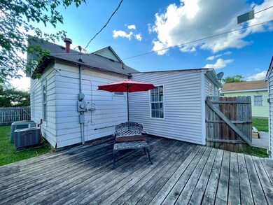 3126 Columbus Ave, Anderson, IN 46016 - photo 4