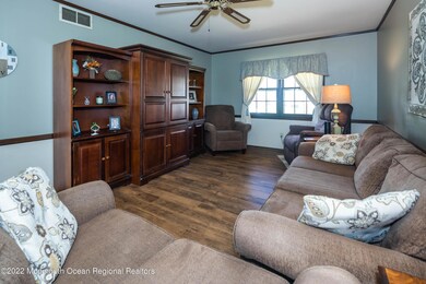 9 Melody Ln, Middletown, NJ 07748 - photo 5