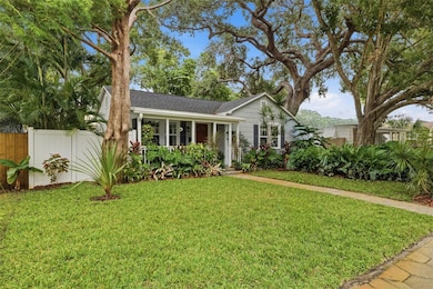 3645 Dartmouth Ave N, Saint Petersburg, FL 33713 - photo 2