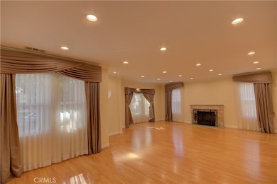 1367 E Windsor Rd, Glendale, CA 91205 - photo 5