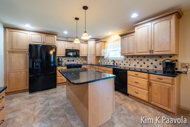 10595 S Division Ave, Wayland, MI 49348-