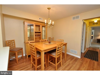 401A Ralston Dr unit 401, Mount Laurel, NJ 08054 - photo 4
