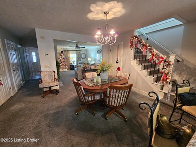 102 Regency Ct unit B2, Campbellsville, KY 42718 - photo 6