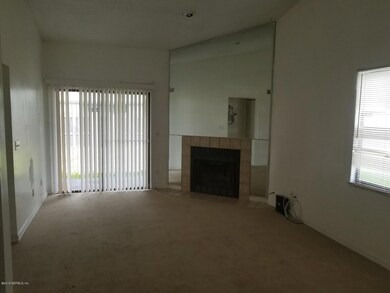5131 Indian Lakes Ct, Jacksonville, FL 32210 - photo 2