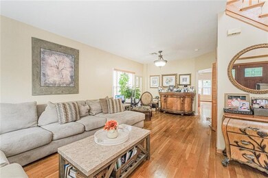 122 Guyon Ave, Staten Island, NY 10306 - photo 7