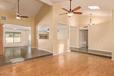 2923 S Cherry Cir, Mesa, AZ 85210 - photo 4