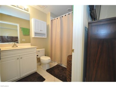 451 Bayfront Place unit 5302, Naples, FL 34102 - photo 7