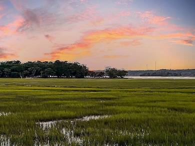 33 Marsh Edge