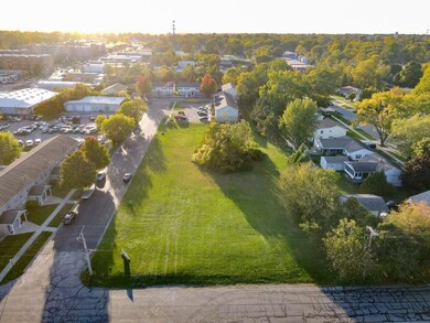 1707 Firestone Ln, Valparaiso, IN 46383 - photo 2