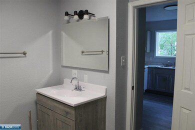 220 2nd St N, Virginia, MN 55792 - photo 5