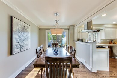 374 N Oaklawn Ave, Elmhurst, IL 60126 - photo 7