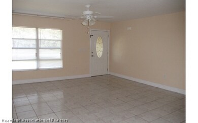 227 Sunbeam Ct, Lake Placid, FL 33852 - photo 3