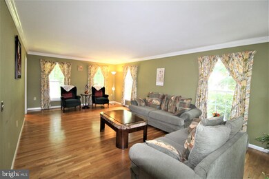 232 Village Rd E, Princeton Junction, NJ 08550 - photo 3