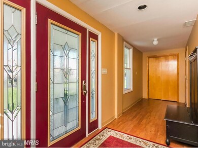 2109 Lodge Forest Dr, Sparrows Point, MD 21219 - photo 4