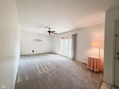 733 Hanover Dr, Whiteland, IN 46184 - photo 4