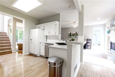 13982 W 148th St, Olathe, KS 66062 - photo 2