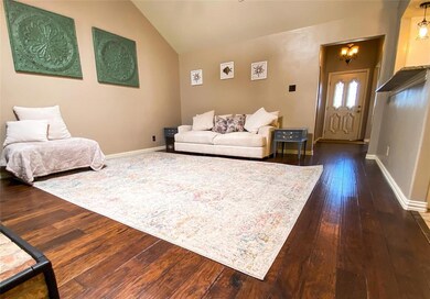 1001 Clear View Dr, Bedford, TX 76021 - photo 7