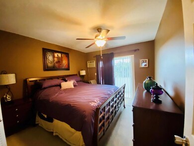 70 Coventry C, West Palm Beach, FL 33417 - photo 7