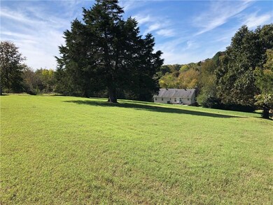 15385 Meadow Ln, Lowell, AR 72745 - photo 3