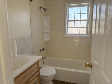 5 Wildwood Dr unit 25D, Wappingers Falls, NY 12590 - photo 7