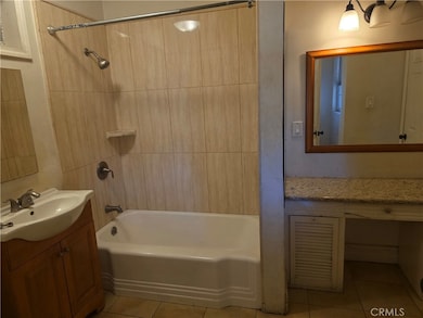 1110 W Cubbon St, Santa Ana, CA 92703 - photo 4