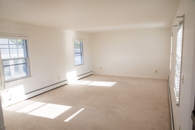 11 Milk St unit 1, Bristol, RI 02809 - photo 6