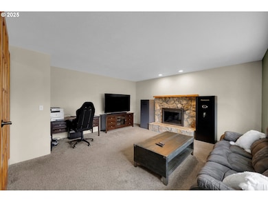 482 Laksonen Loop, Springfield, OR 97478 - photo 4