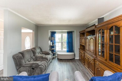 7081 Gresham Ct W, Frederick, MD 21703 - photo 4