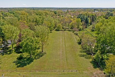 CloverValleyRoadLot_Hommati102-4