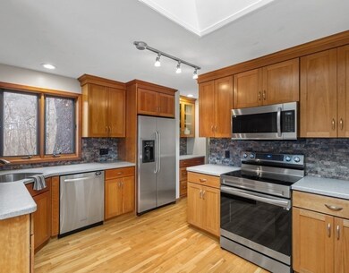 60 Glen St, Westborough, MA 01581 - photo 6