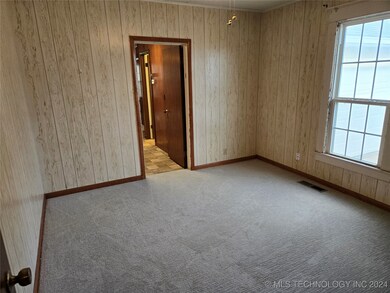 1213 E Mcleod Ave, Sapulpa, OK 74066 - photo 7