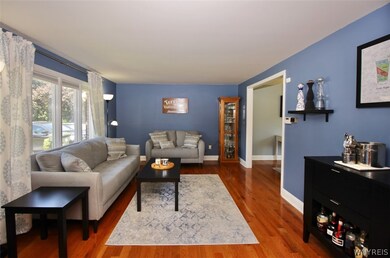 959 Remington Dr, North Tonawanda, NY 14120 - photo 3