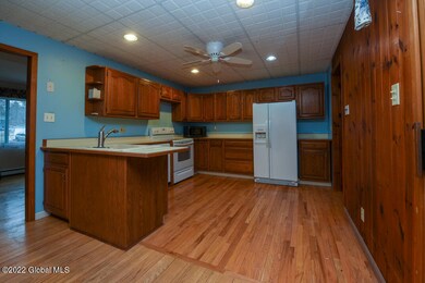 27 Hunter Rd, Delmar, NY 12054 - photo 5