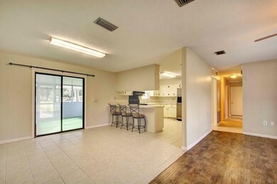 1658 Blount Crossing Rd, Darien, GA 31305 - photo 4