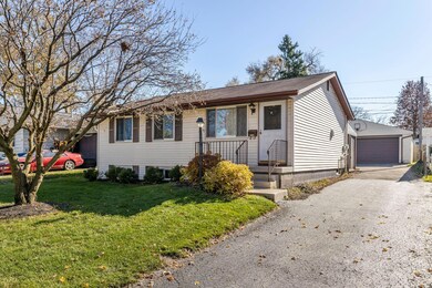 2020-11-09 2059 Shawbury Ct W 03