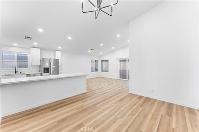 43117 Bloomingpark St, Lancaster, CA 93536 - photo 7