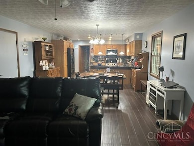 784 Kelly Dr, Wilmington, OH 45177 - photo 6