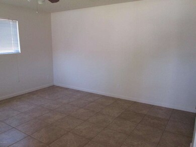 129 W Juniper (5)