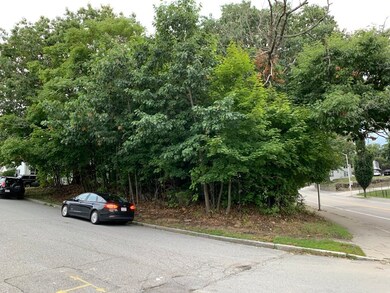 630 Grafton St, Worcester, MA 01604 - photo 2