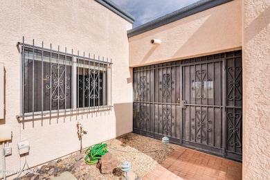 934 W Via Del Pardillo, Green Valley, AZ 85622 - photo 7