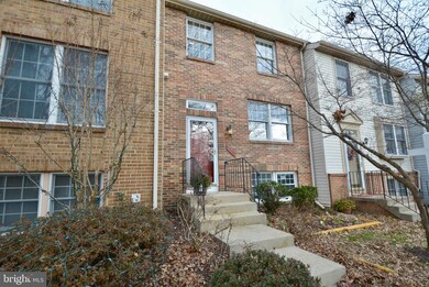 6310 Lightburn Ct, Centreville, VA 20121 - photo 2