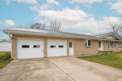 421 N Metts St, Ossian, IN 46777 - photo 3