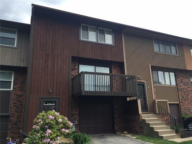 The home offers many features includes 2 closets i
