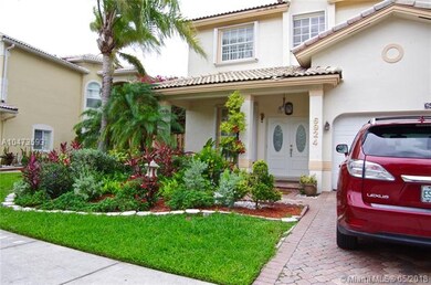 6924 NW 107th Place, Doral, FL 33178 - photo 2