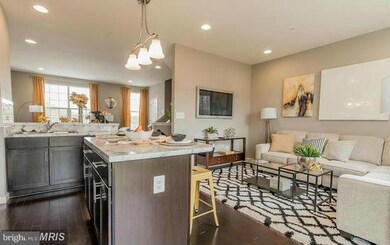 2714 Theresa Ln, Baltimore, MD 21227 - photo 7