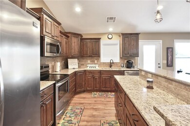 1307 Partridge Ave, Parsons, KS 67357 - photo 7