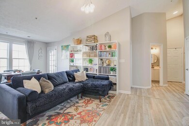 2445 Blue Spring Ct unit 304, Odenton, MD 21113 - photo 5