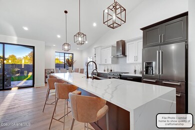 2195-R-sideload-kitchen-1464