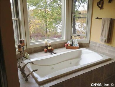 Master Bath/Spa Imagine soaking your cares away wi