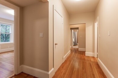 23 Warwick Rd unit 3, Brookline, MA 02445 - photo 5